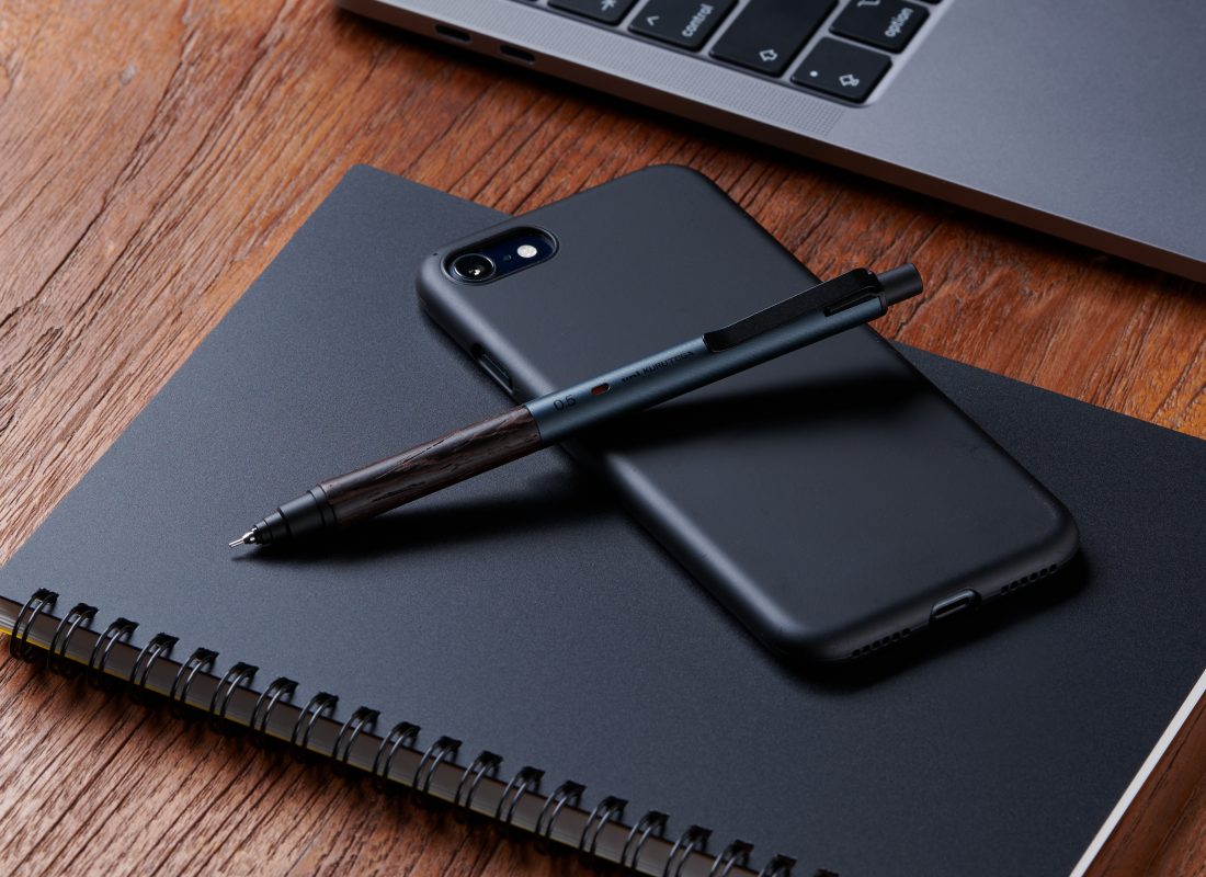 Kuru Toga Wood, Steel Grey, 0.5mm