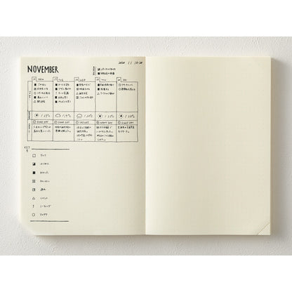 MD Notebook Journal, A5, Codex 1 Day 1 Page Dot Grid A