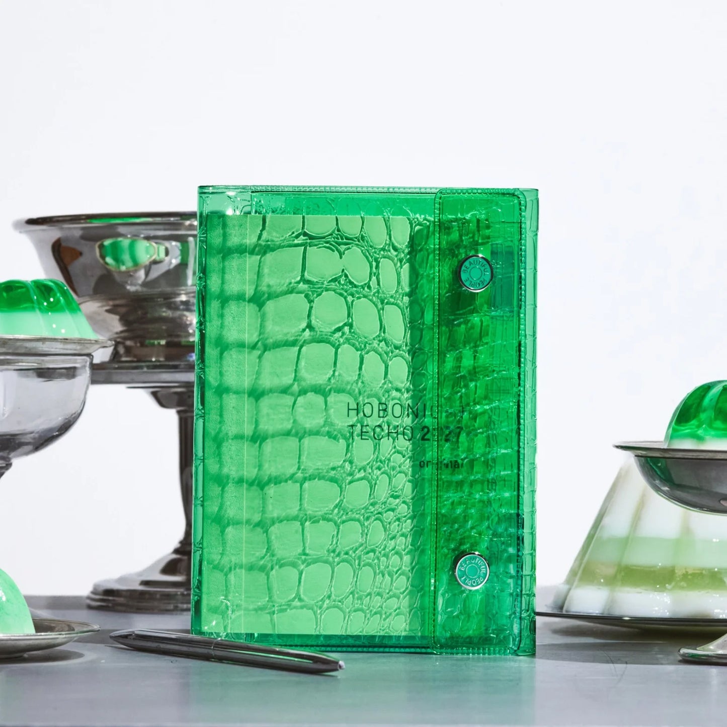 beautiful people: Nothing to Hide (Green), A6 Techo Cover