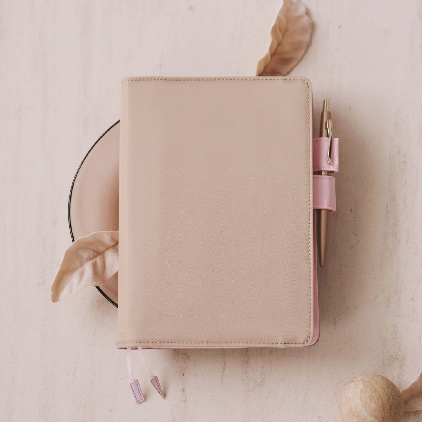Colors: Chiffon Greige, A5 Techo Cover