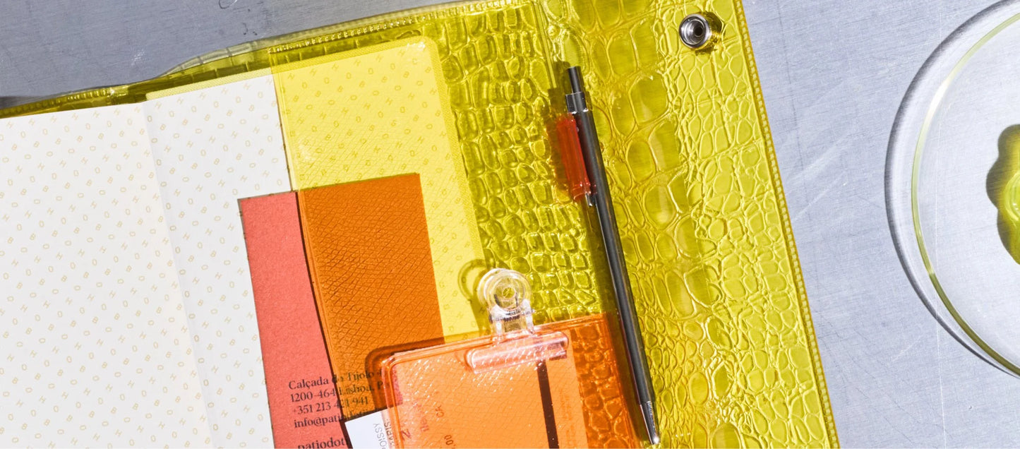 beautiful people: Nothing to Hide (Yellow), Weeks Techo Cover