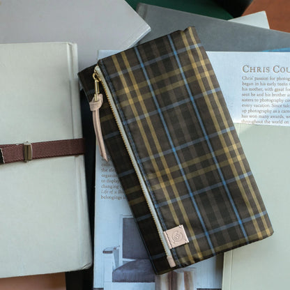 Tragen: Bitter Plaid, Weeks Techo Cover