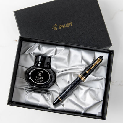 Custom 823 Brown, Fountain Pen Set with Ink, F / M Nib