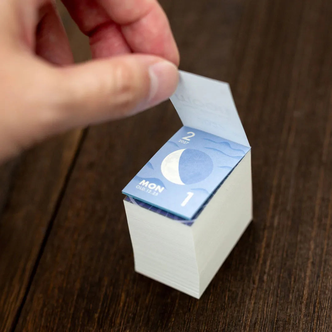 [Pre-Order] Moon, Koyomi Sekatsu (暦生活), Mini Mini Daily Calendar 2027