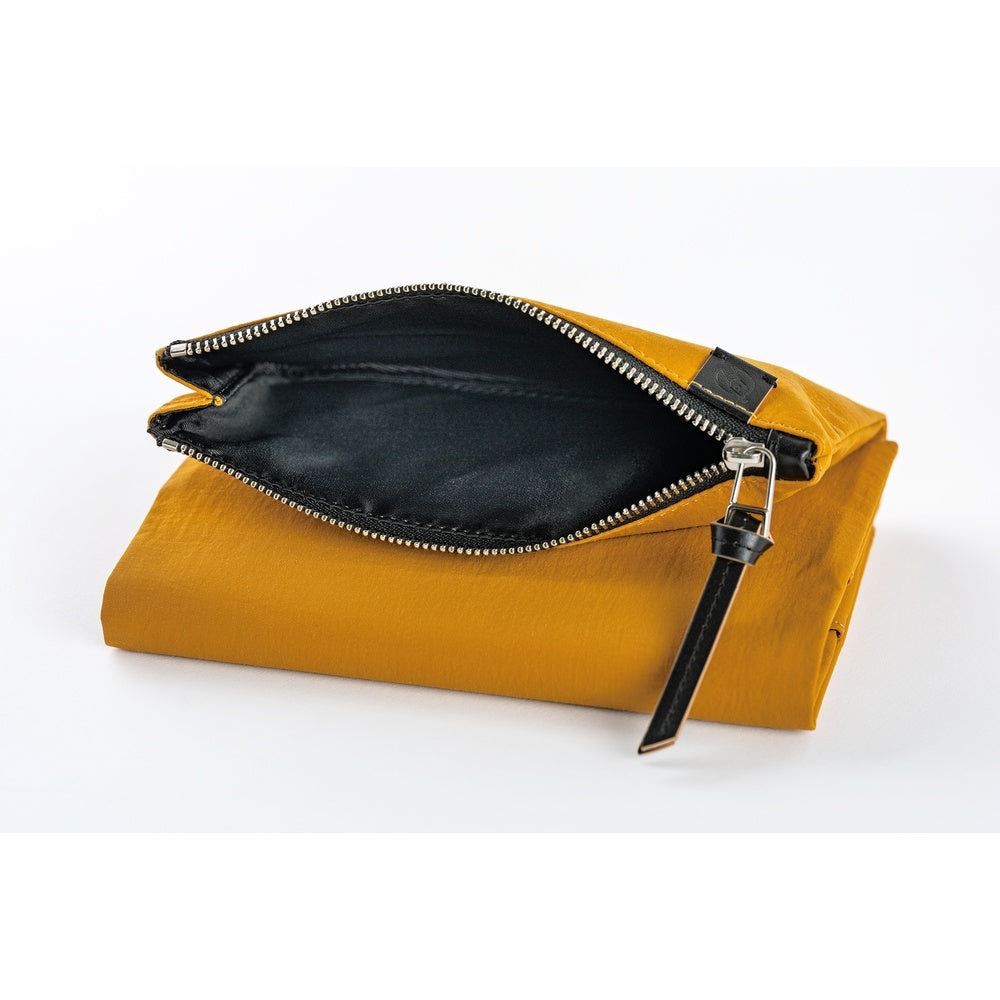 Tragen: Mustard, A6 Techo Cover