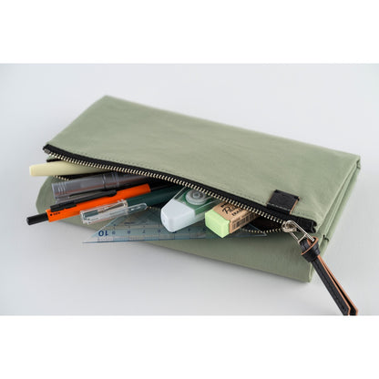 Tragen: Oakmoss, Weeks Techo Cover