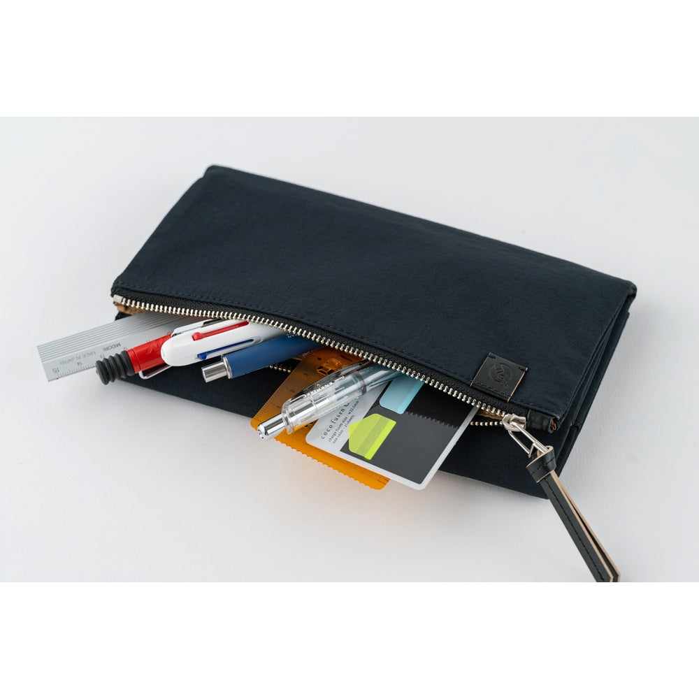 Tragen: Black, Weeks Techo Cover