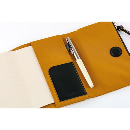 Tragen: Mustard, A6 Techo Cover