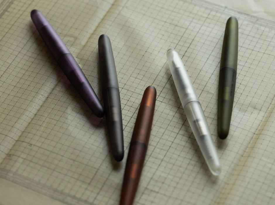 Violet, Frost Fountain Pen, F / M Nib