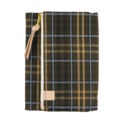 Tragen: Bitter Plaid, A6 Techo Cover