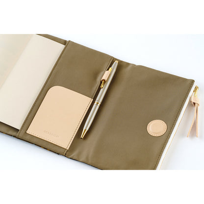 Tragen: Bitter Plaid, A6 Techo Cover