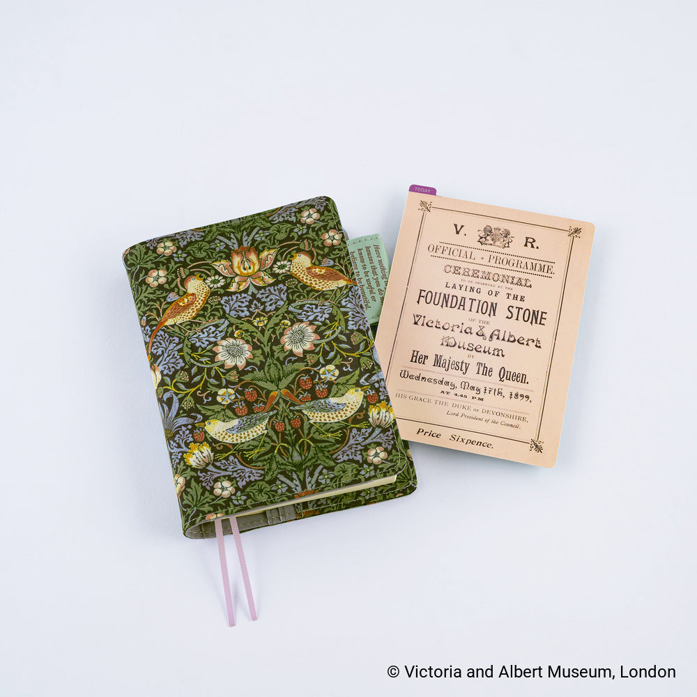 V&A Series: V&A’s Foundation Stone Programme,  Hobonichi Pencil Board for A6 Size