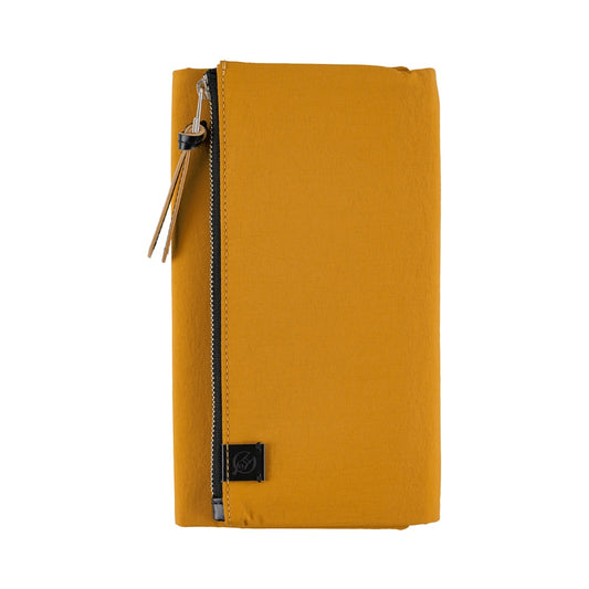 Tragen: Mustard, Weeks Techo Cover