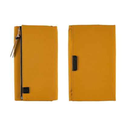 Tragen: Mustard, Weeks Techo Cover
