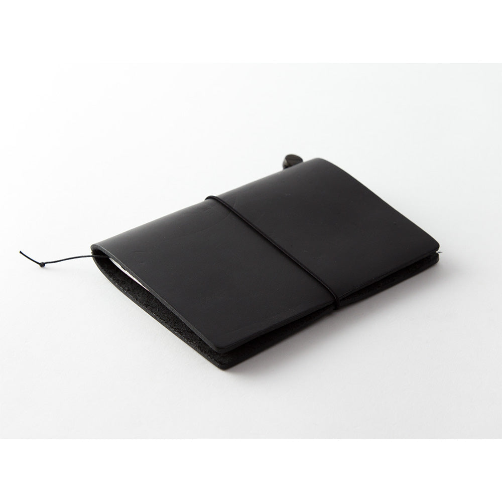 TRAVELER'S notebook, Black Passport Size Kit