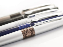 Load image into Gallery viewer, Pilot, White Tiger, MR Animal Collection Fountain Pen, Fine / Medium Nib
